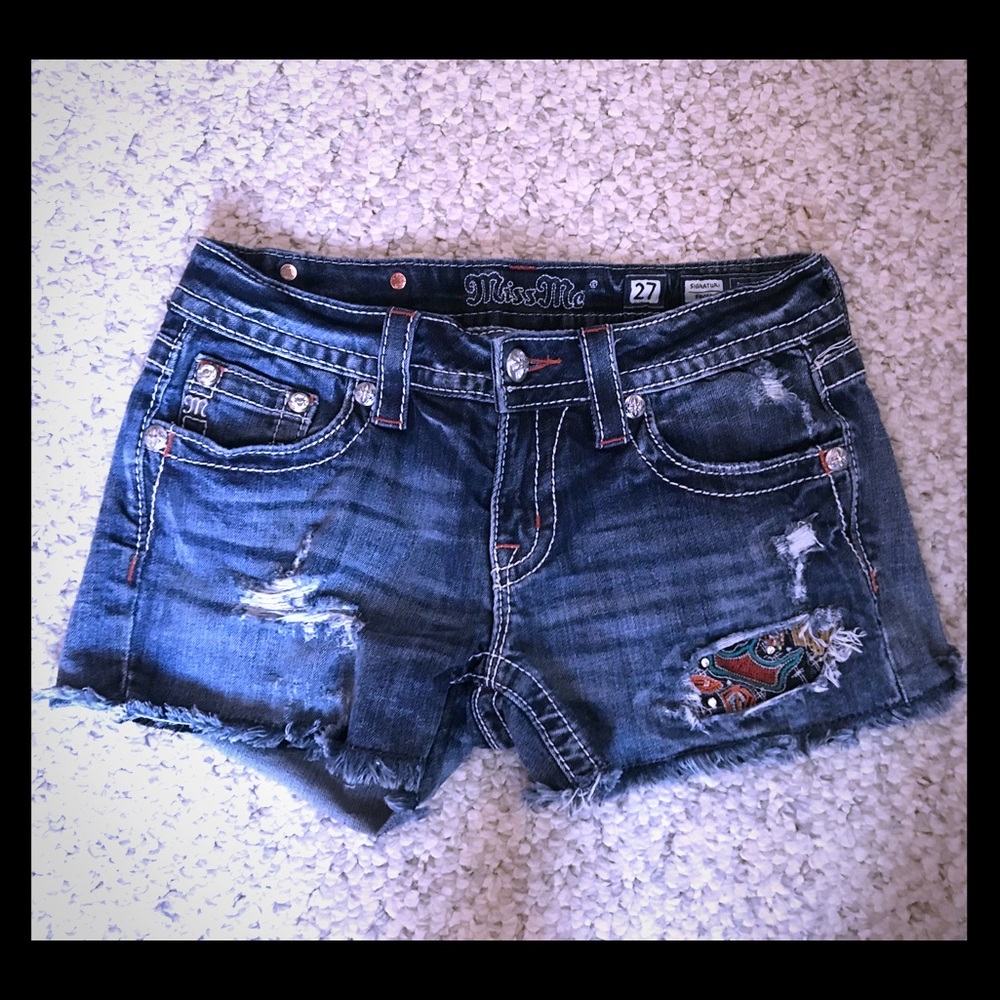 Miss Me distressed embroidered shorts